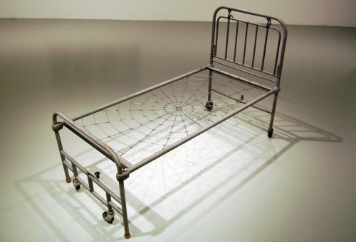 Monda Hatoum - Web Bed, 2002.jpg