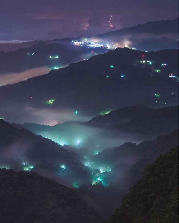Neonvalley.JPG