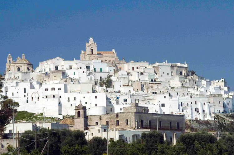 ostuni bindisi puglia.jpg