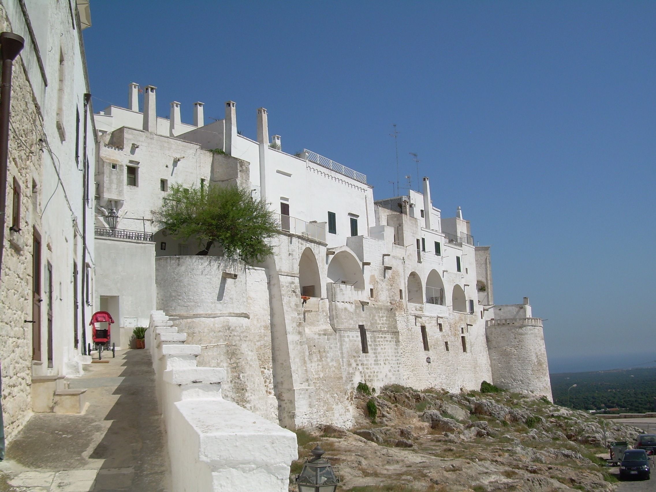 ostuni la citta bianca.jpg