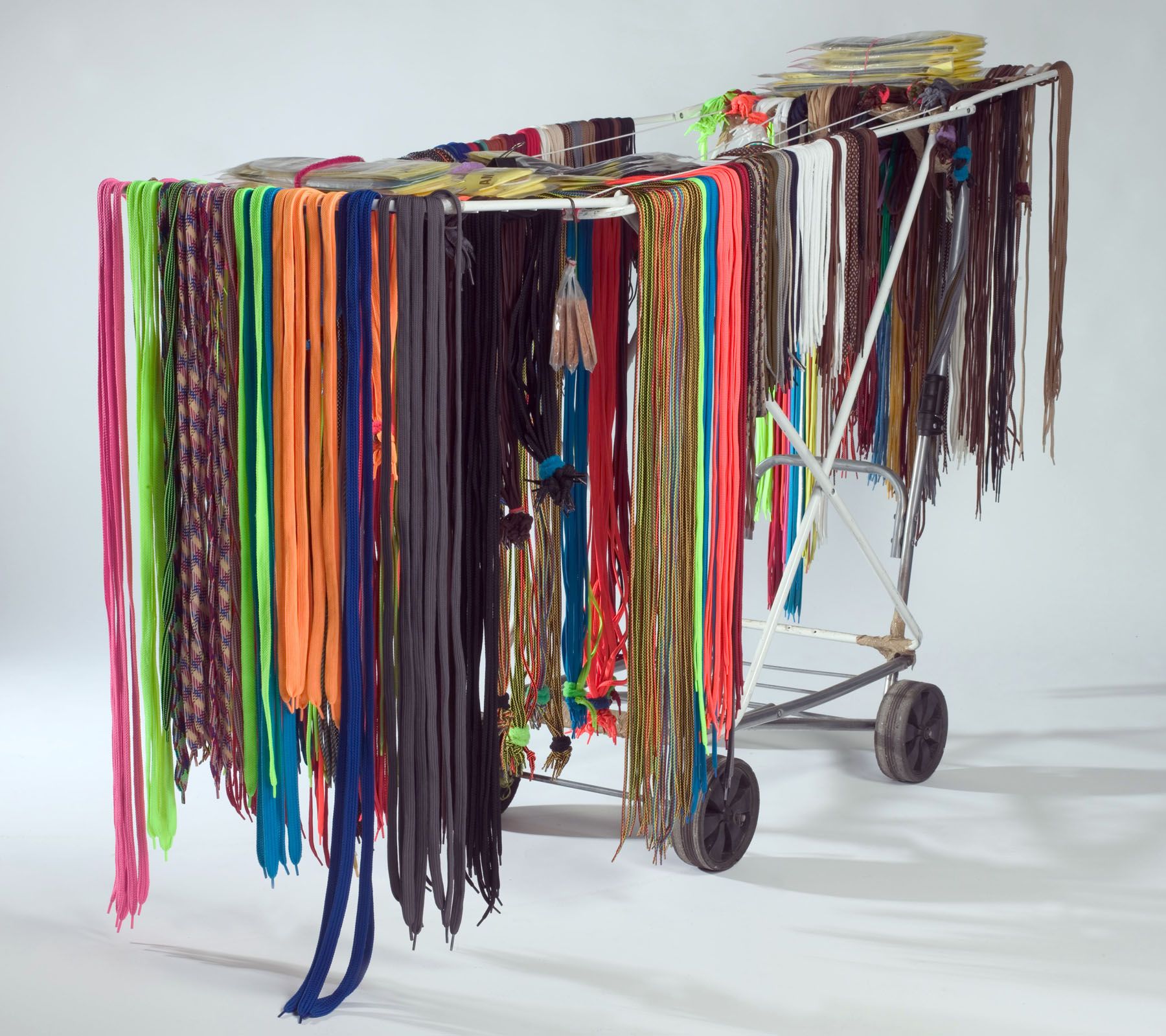 pawel althamer tecza-rainbow(2004).jpg