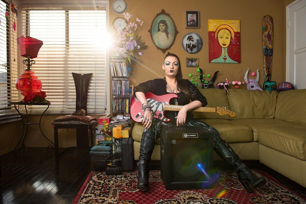 Photographers Take Intimate Portraits of Strangers Who Responded to a Craigslist Ad (3).jpg
