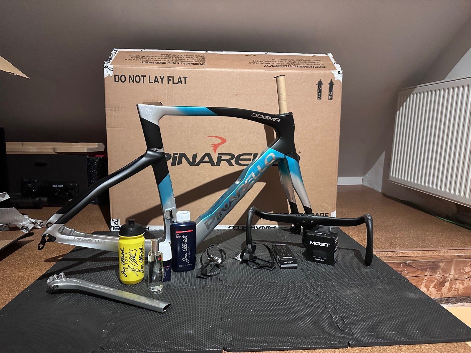 Pinarello_Dogma.jpg