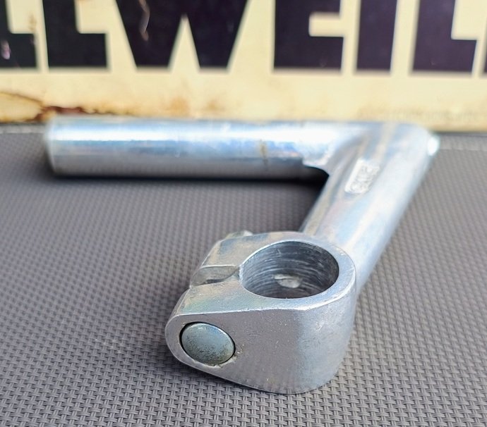 Pivot 100_22,0_25,0 (3).jpg