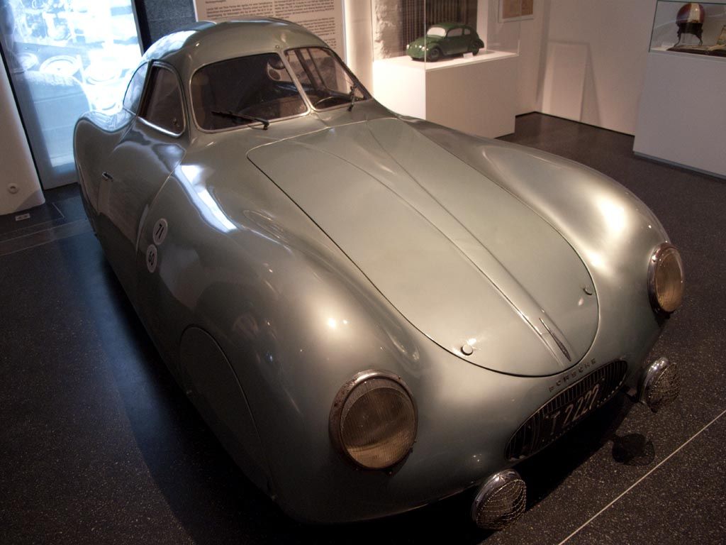 porsche.jpg