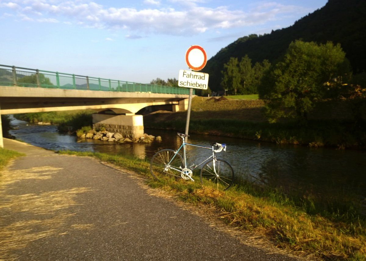 radbeibruecke.jpg