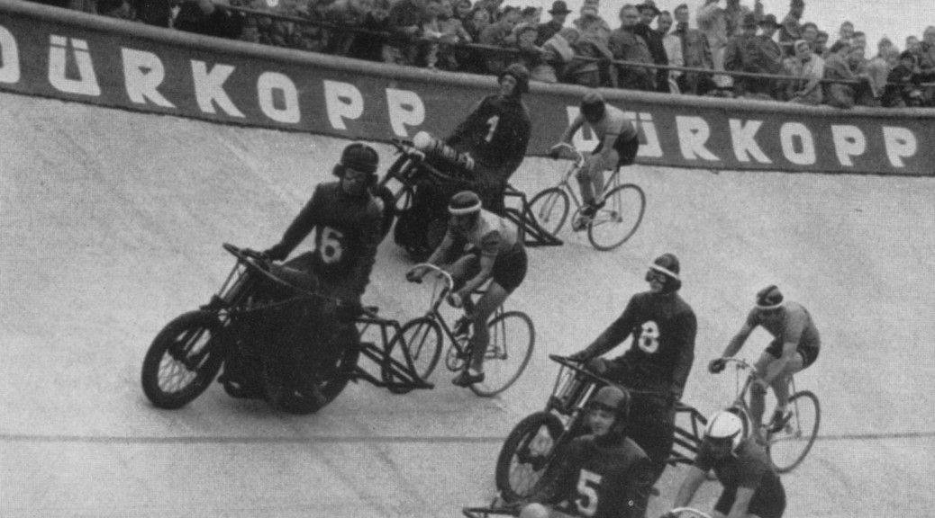 Radrennbahn-um-1954Ausschnitt-1038x576.jpg