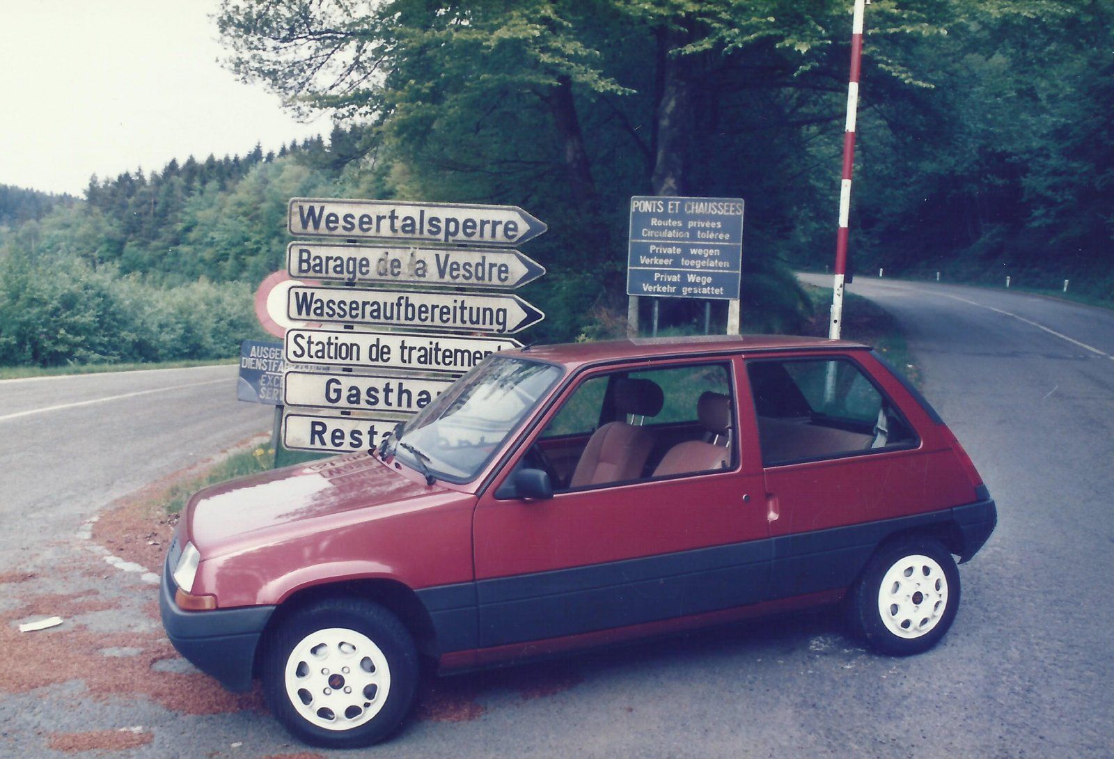 renault5.jpg