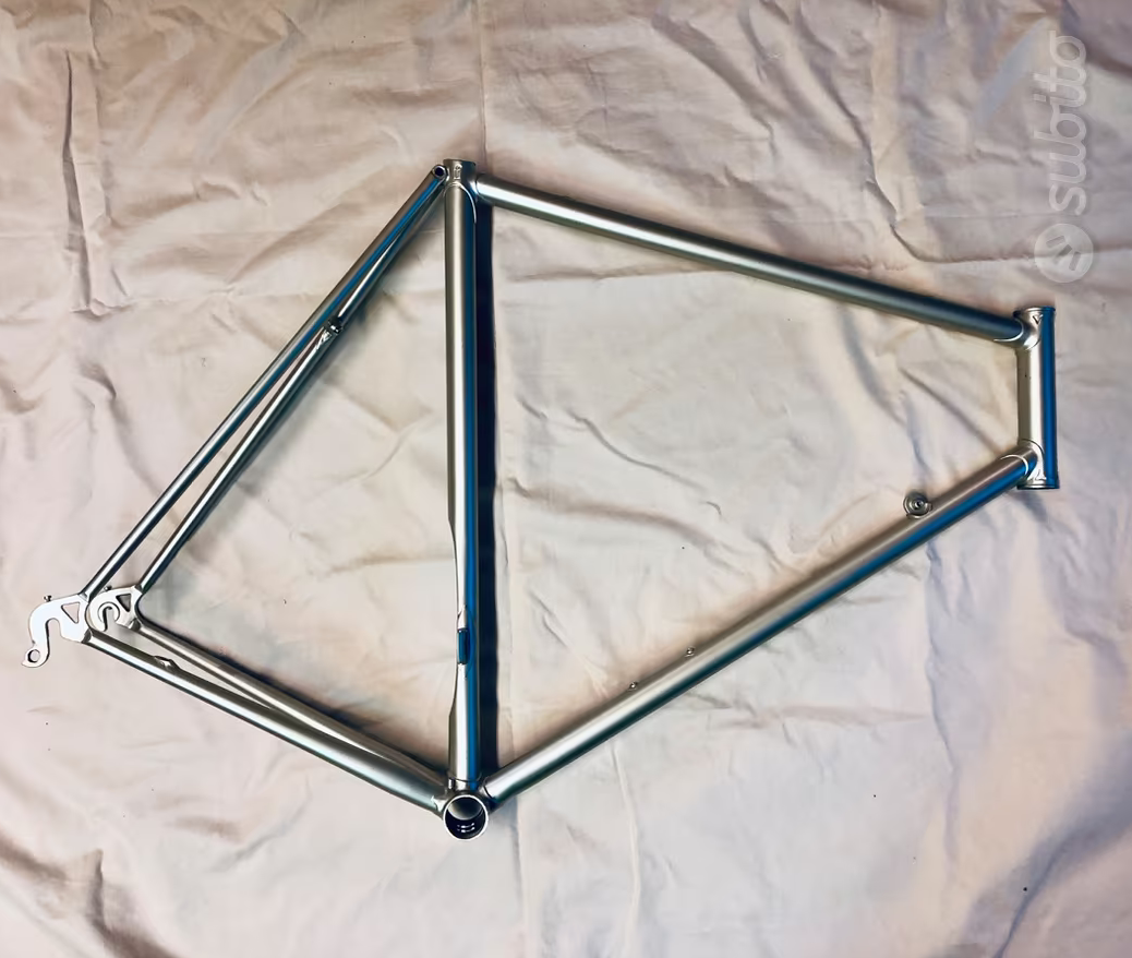 Screenshot 2023-11-19 at 16-18-07 3f7b6250-9252-460c-984d-29b9ab660627 (AVIF-Grafik 900 × 1200...png