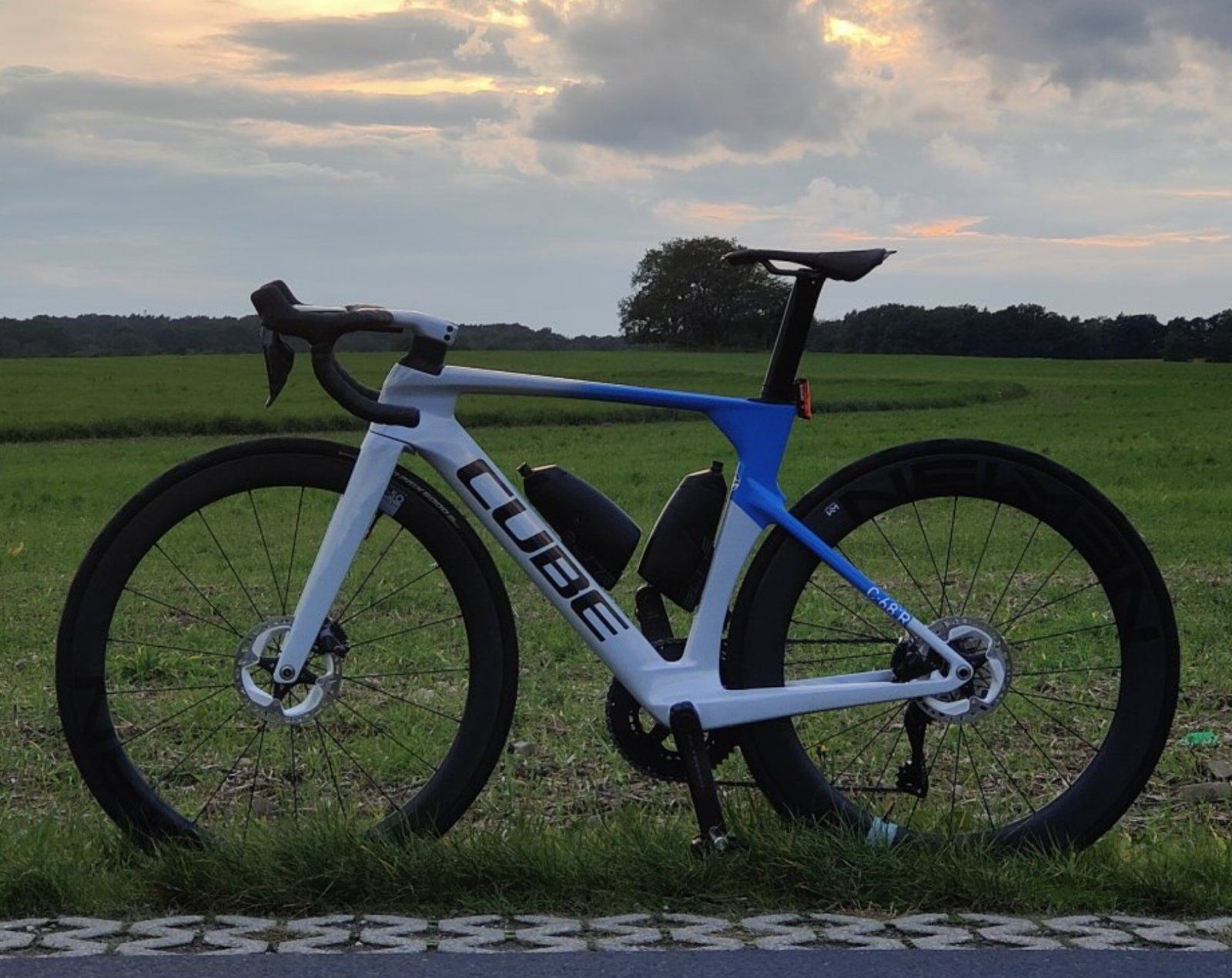 Screenshot_20221012_083155_Samsung Internet.jpg