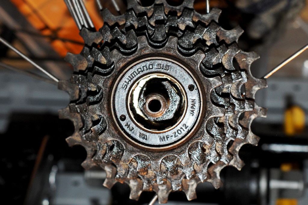 Shimano Schraubkranz_s.jpg