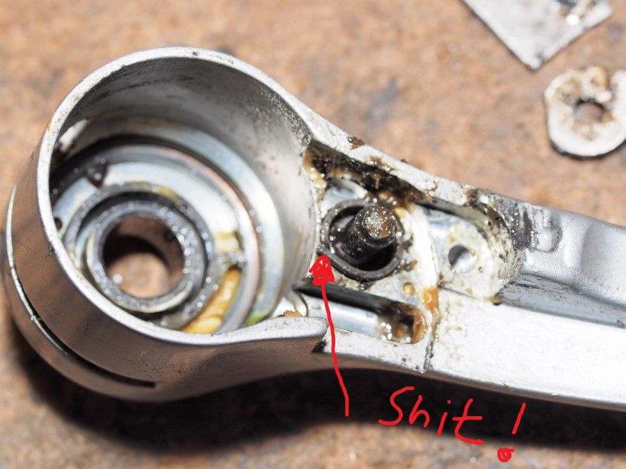 Shimano_7400_STI_b3.jpg
