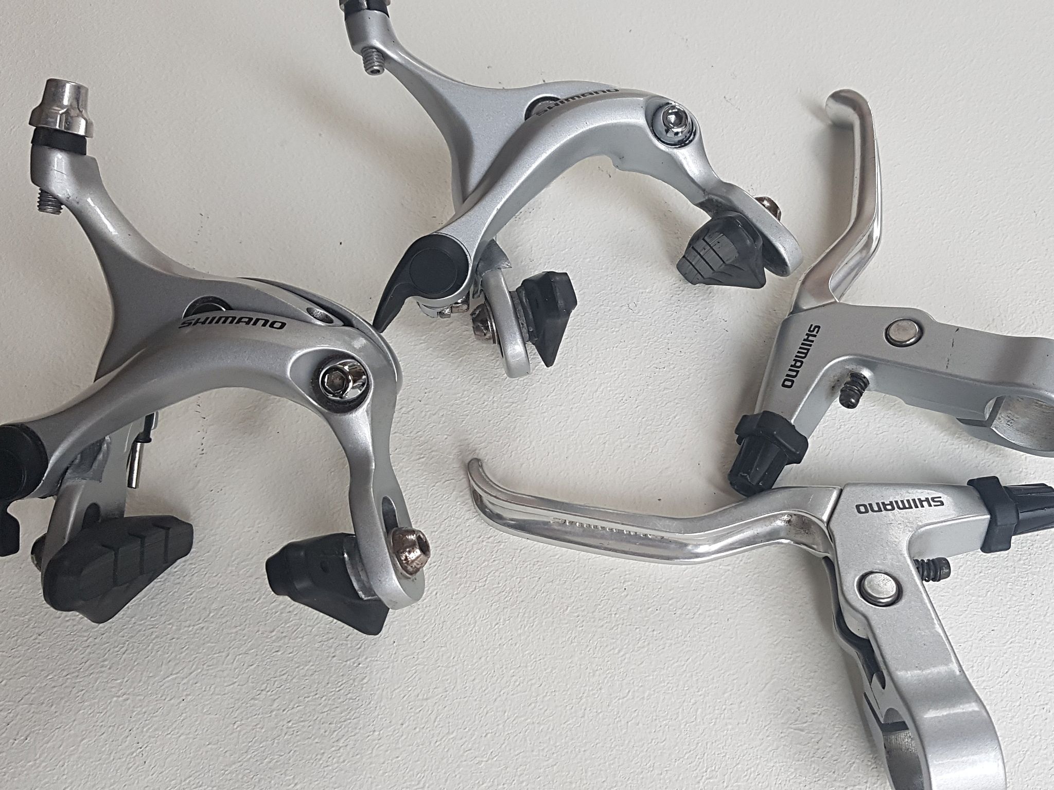 shimano_BR-R450_BL-R440_2048x1536.jpg