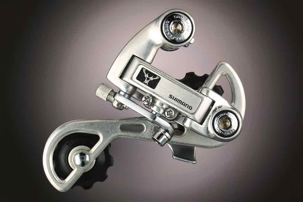 shimano_deore_xt_derailleur_m700_1st_style_additional_image_01.jpg