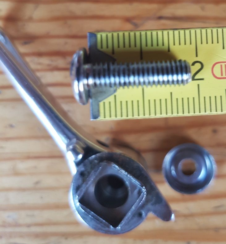 SLJ Schraube 02.jpg