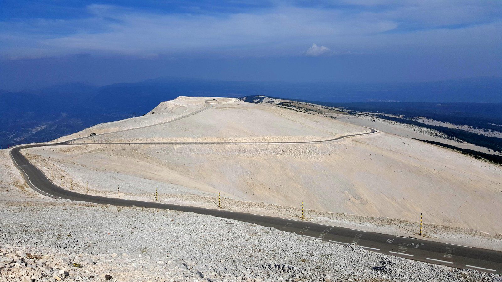 Sommet Mt Ventoux.jpg