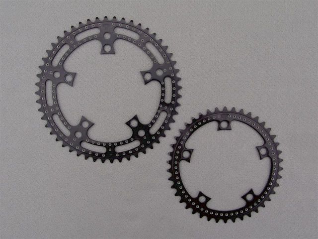 Stronglight 105 ter 52-42 chain rings.jpg