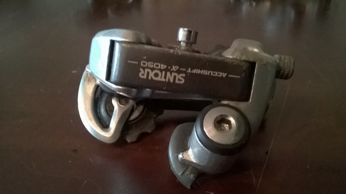 Suntour Accushift 4050.jpg