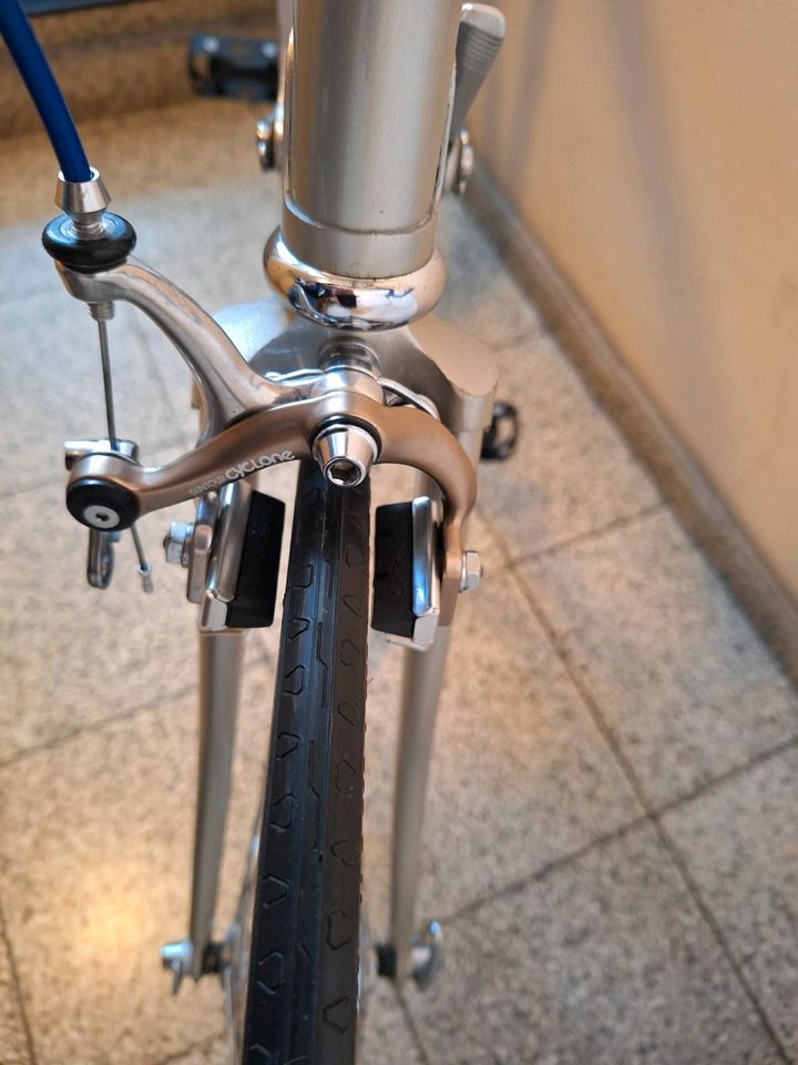 Suntour Cyclone.jpeg