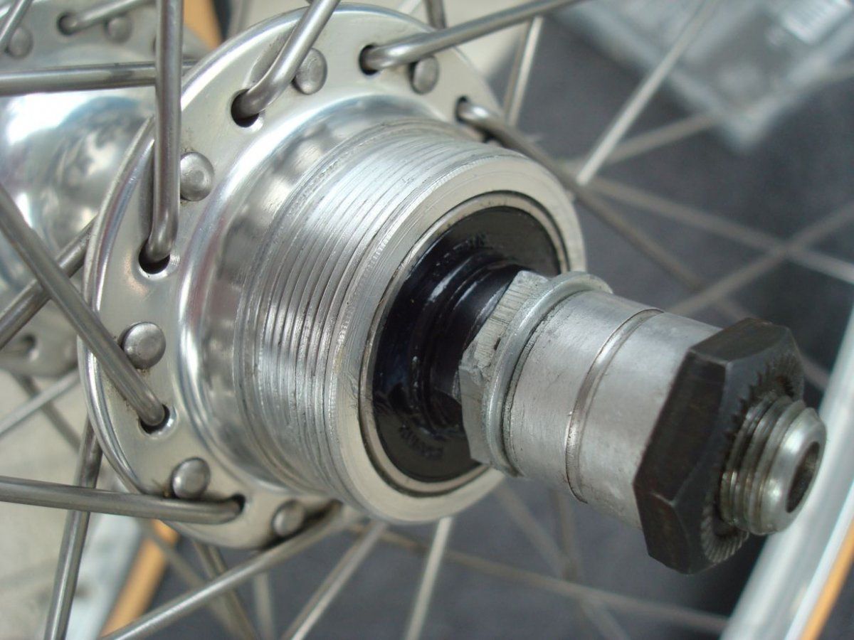 T700BridgestoneKleinklein3.jpg