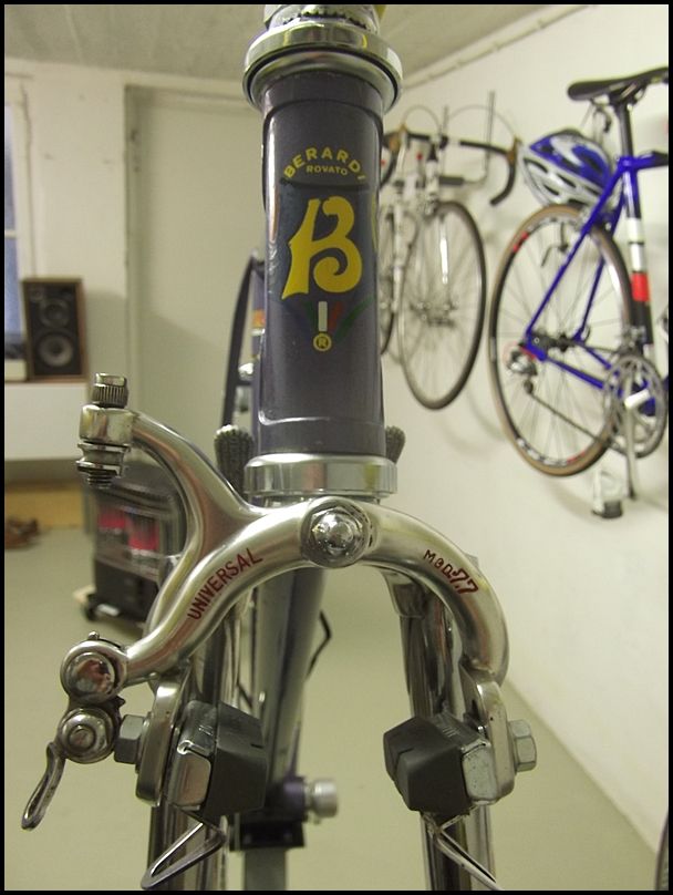 universal77a.JPG