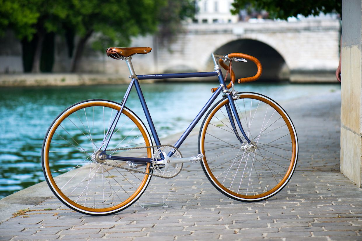 velo-essentiel-Marcel-luxe-de-Paris.jpg