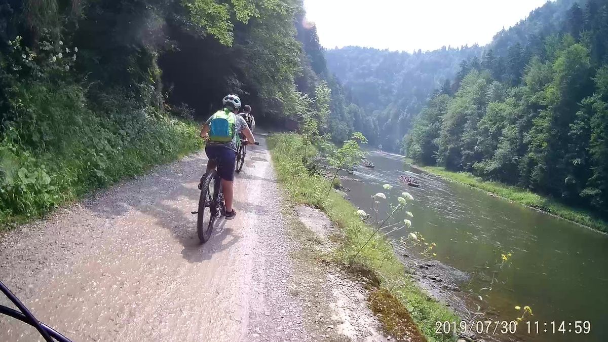 vlcsnap-2019-08-16-16h18m40s651.jpg