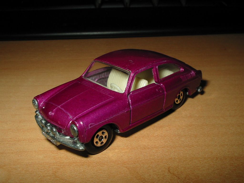 VW 1600 TL - Matchbox.JPG