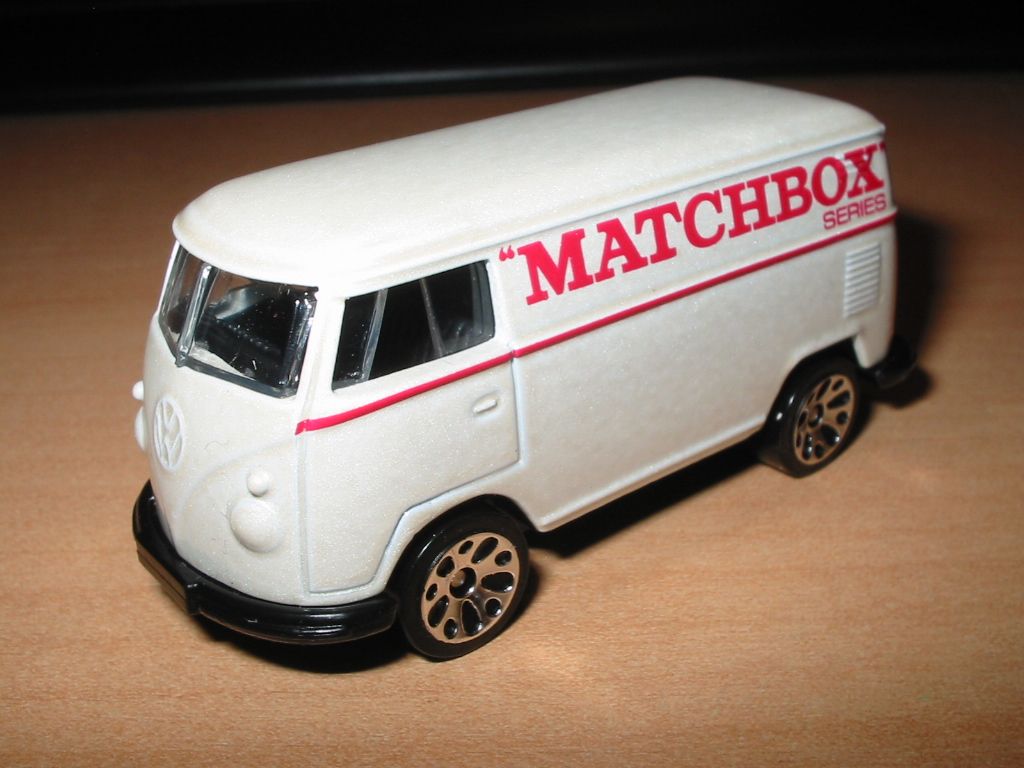 VW Bulli - Matchbox.JPG