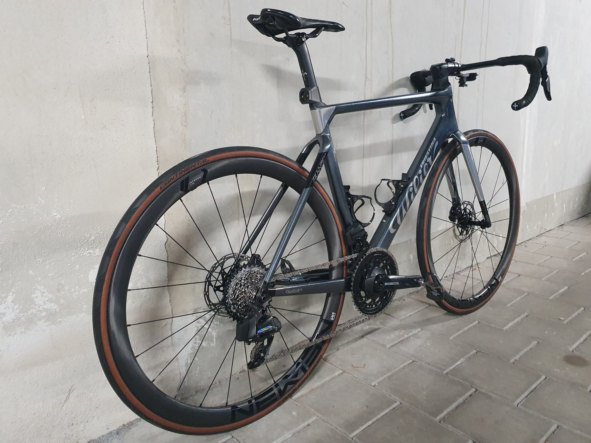 Wilier Filante SLR - Newmen.jpeg