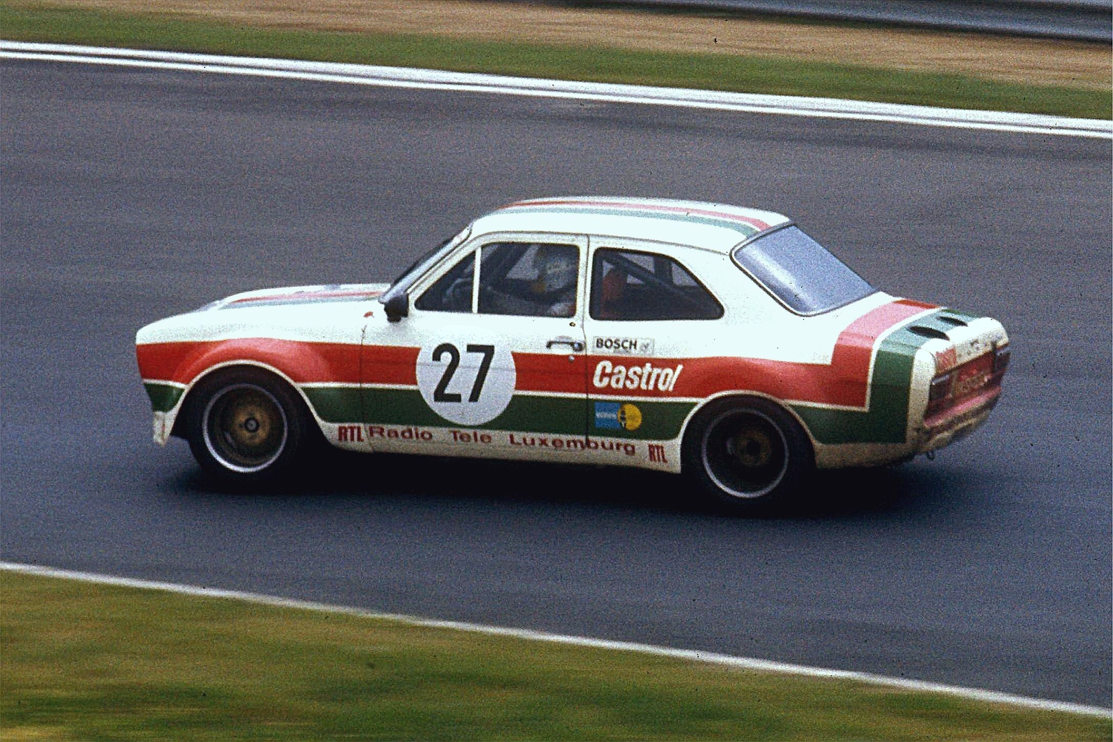 zakspeed_escort_gp2_hans_heyer.jpg