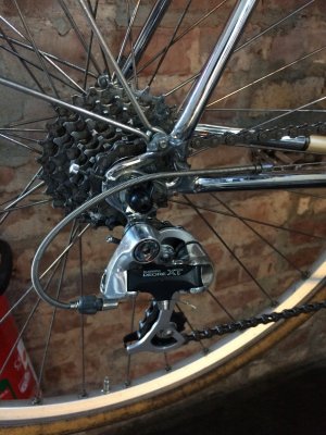 Shimano Deore XT Schaltwerk (RD-M737)