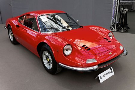 1920px-Paris_-_Bonhams_2013_-_Ferrari_Dino_246_GT_Berlinetta_-_1973_-_001.jpg