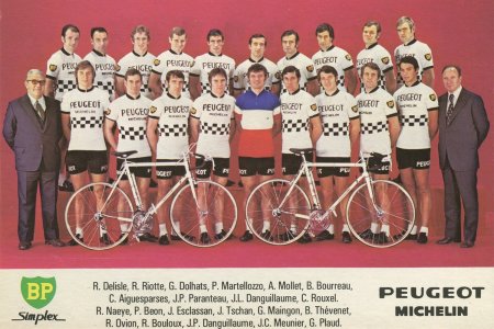 Peugeot team mit B.Thevenet.jpg