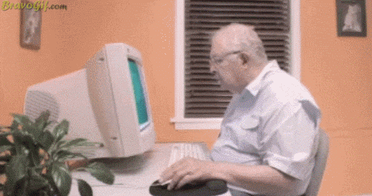 20141012-computer-of-grandpa-disappear.gif