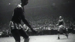 tumblr_novui6zpr21s3gys4o1_400.gif