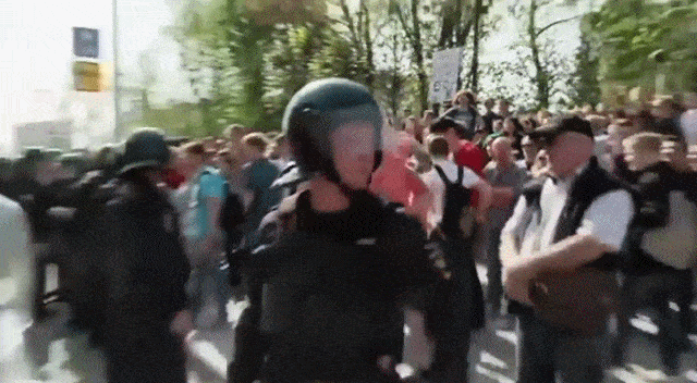 hornoxe.com_gifdump302_19.gif