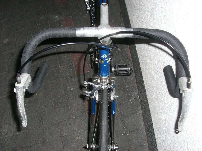 Gitanefront.JPG