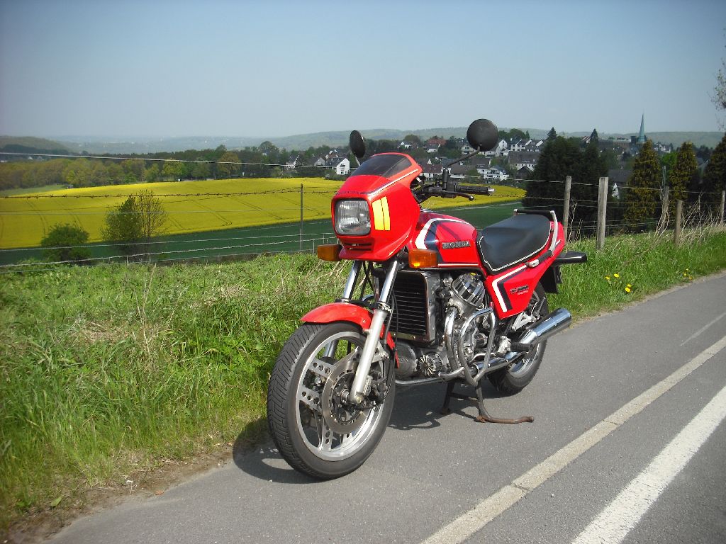 large_CX500E005.JPG