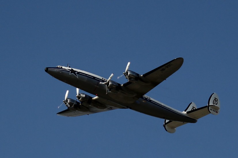 393586-2y0x7i8xffzp-superconstellation_16-large.jpg