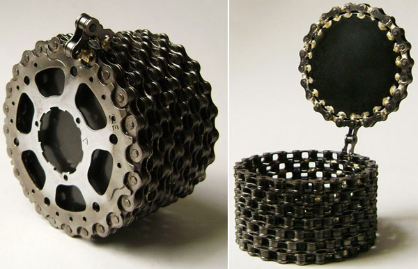 Box-made-from-bike-chain.jpg