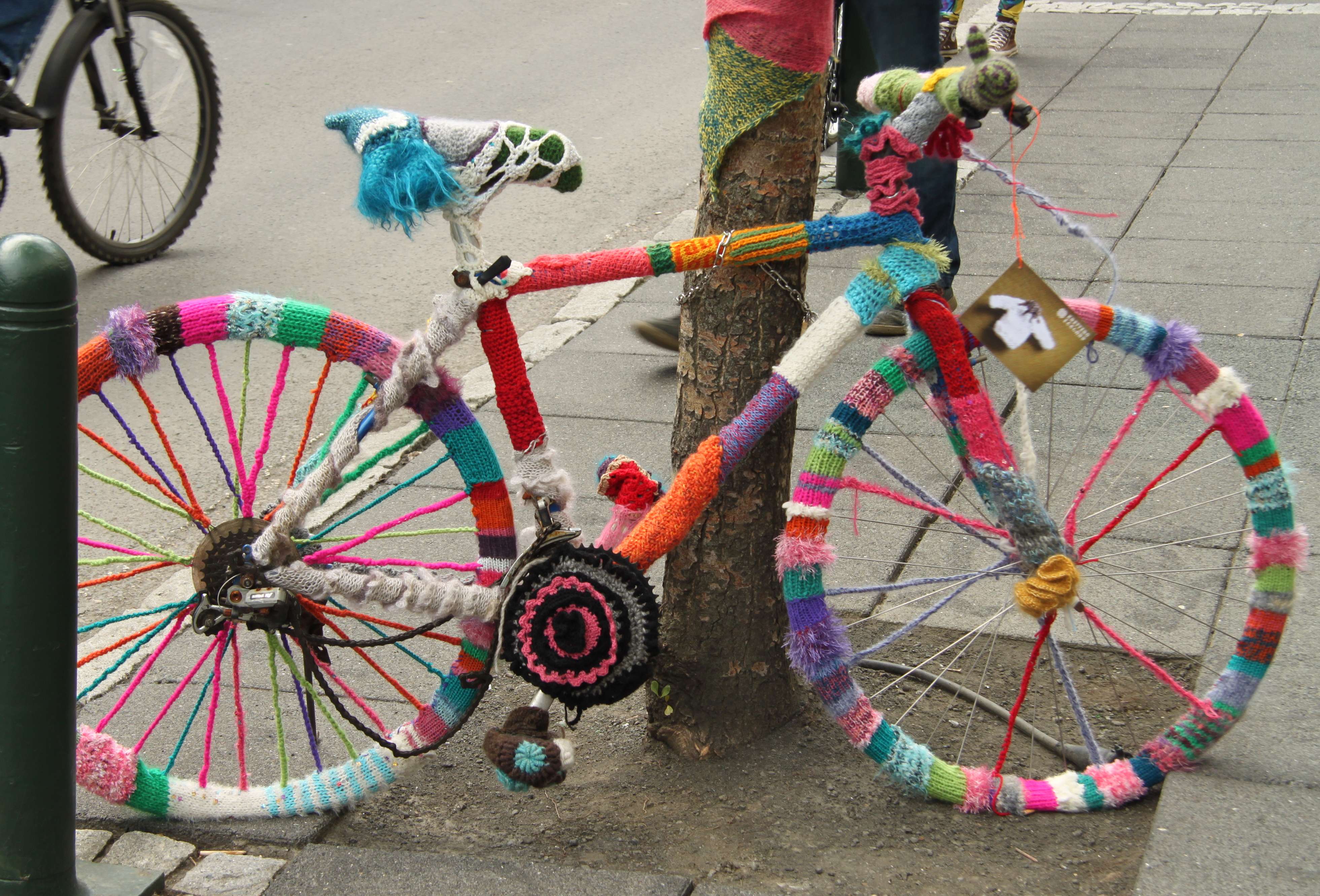 knitted-bike.jpg