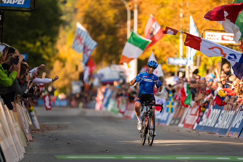 1024px-20180929_UCI_Road_World_Championships_Innsbruck_Women_Elite_Road_Race_Tatiana_Guderzo_850_1381.jpg