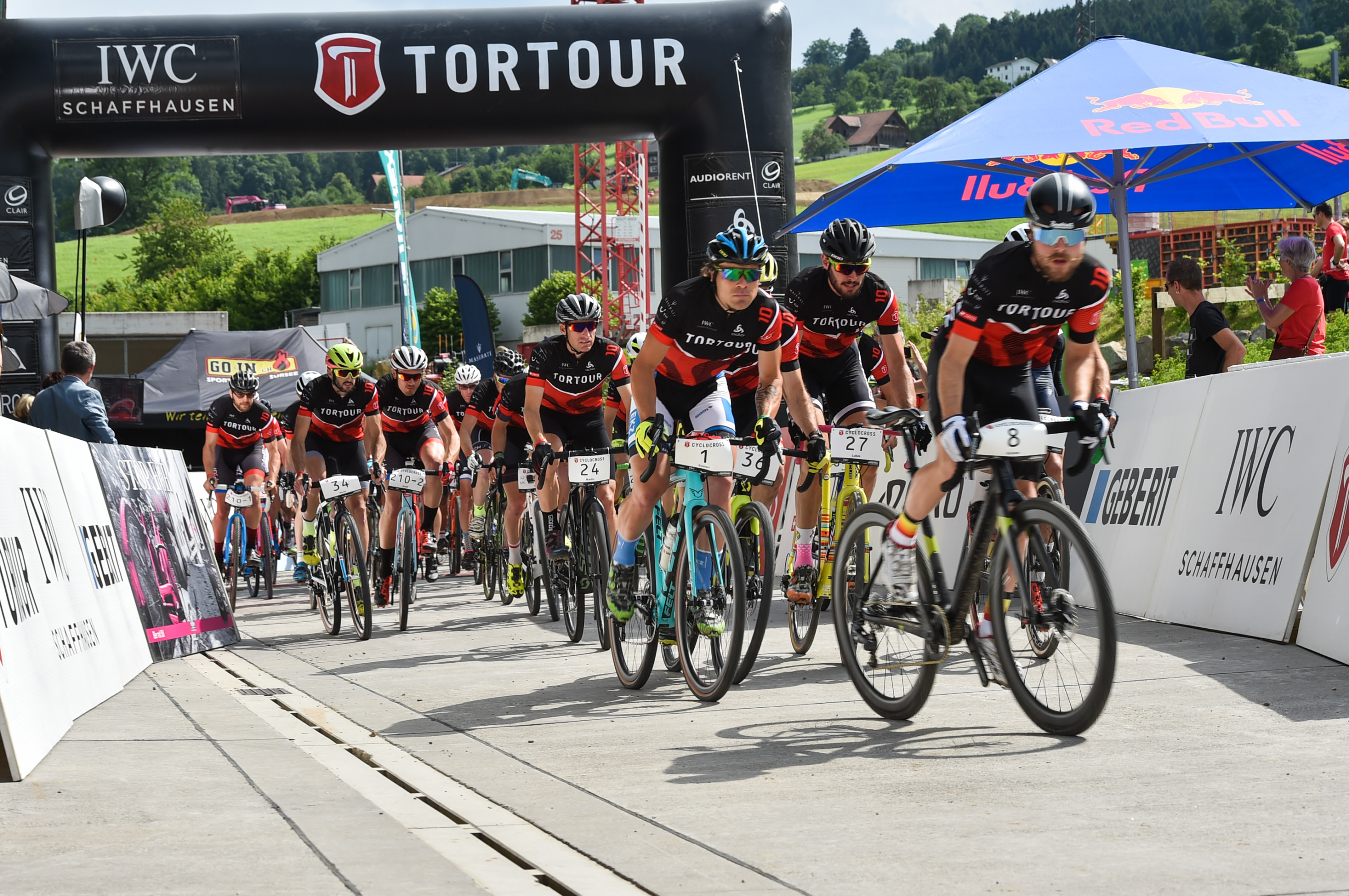 Nathalies Tortour CX – 2. Teil: Prolog mit Platten