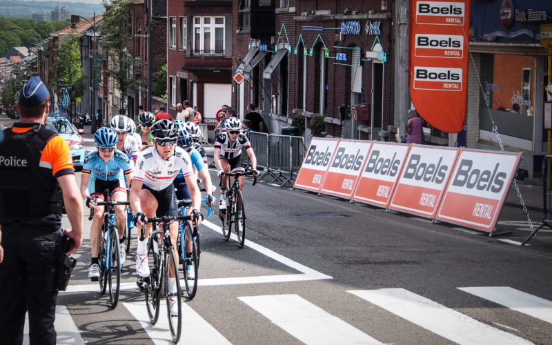 UCI Radsport-Reformen : Stärkerer Frauenradsport und mehr Kontrolle für Aero-Equipment