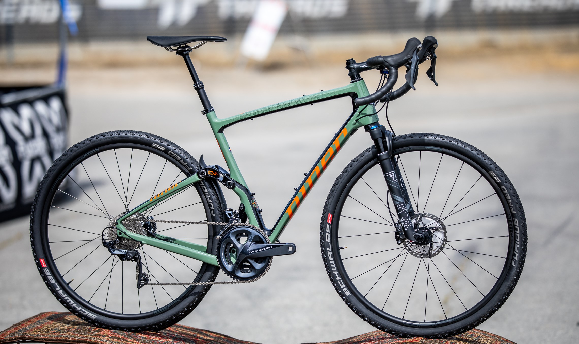 Vollgefedertes Niner MCR 9 RDO Gravelbike serienreif Rennrad News