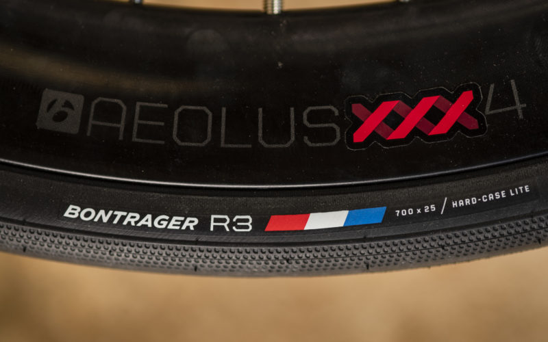 Neuer Bontrager R3 Reifen: Viel Volumen und wenig Gewicht für die Klassiker