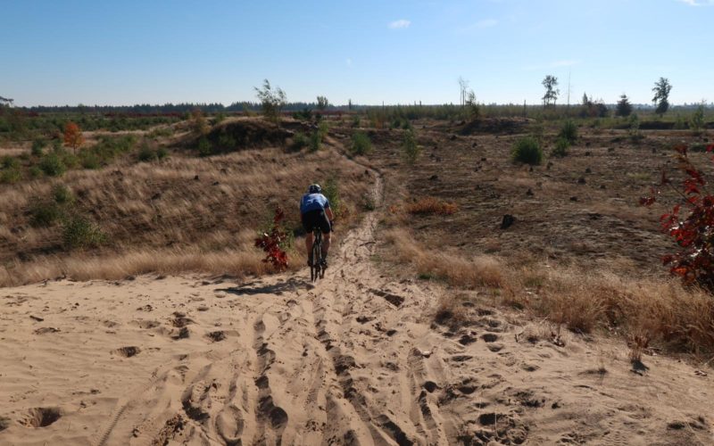 So war’s beim Pathfinder Giro CX in Eindhoven: Sehr viel tiefer Sand