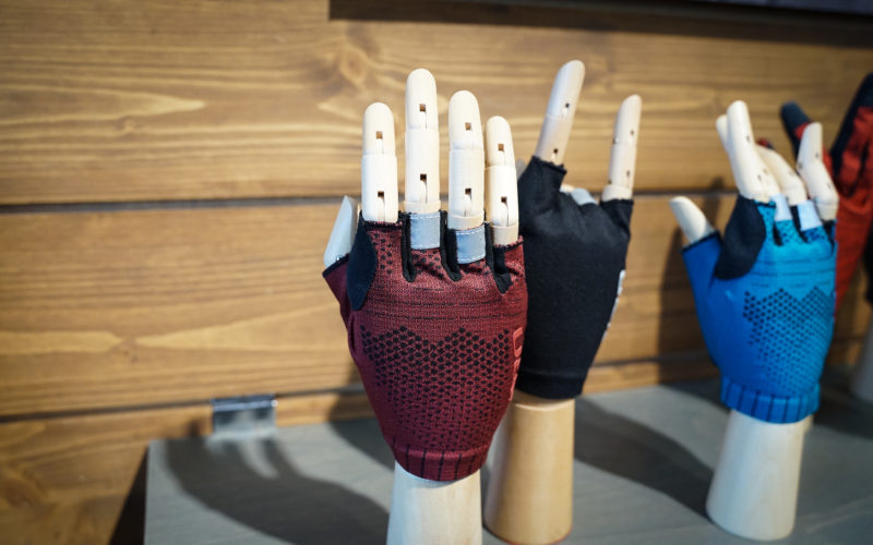 Eurobike 2019: Giro strickt neue Handschuhe – neuer Agilis Mips-Helm