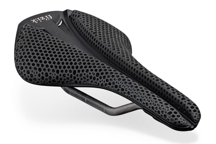Schwarz und günstiger: Neue Fizik-Sättel mit 3D-Drucktechnik